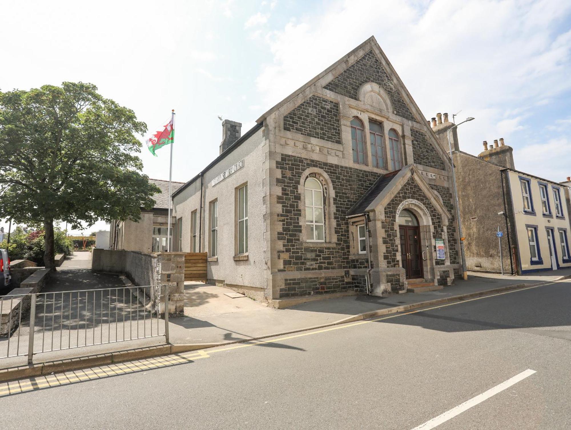 The Church Holyhead Εξωτερικό φωτογραφία